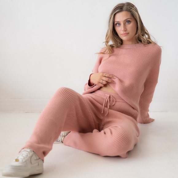 Pink Ribbed Loungewear Set - Picture 1 of 5